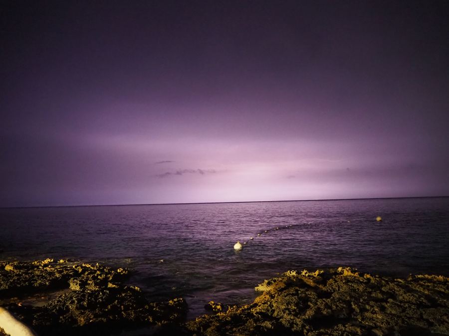 Lightning over the sea, Cozumel